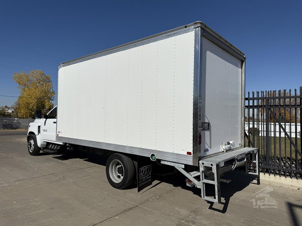 2022 Chevrolet Silverado 5500 Box Truck for sale — view 2