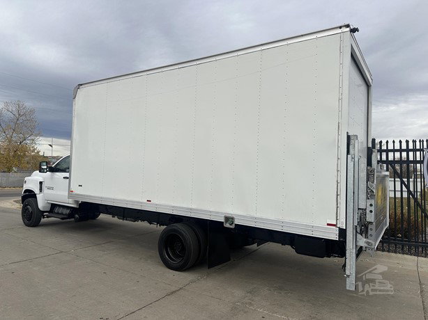 2021 Chevrolet Silverado 5500 Box Truck for sale — view 2