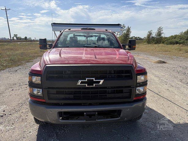 2020 Chevrolet Silverado 6500 Hook Lift Truck for sale — view 4