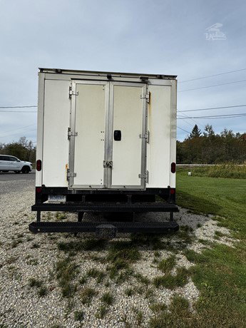 2020 Chevrolet Silverado 6500 Box Truck for sale — view 4