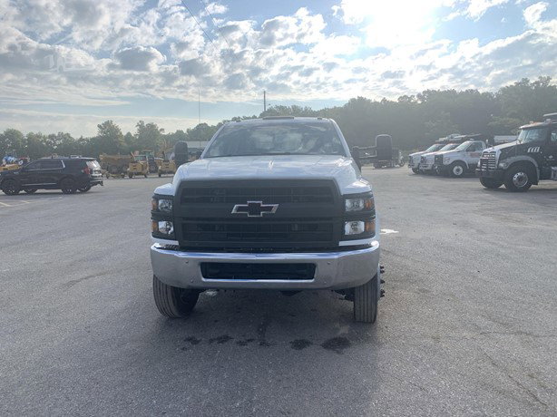 2019 Chevrolet W4500 Flatbed Truck for sale — view 3