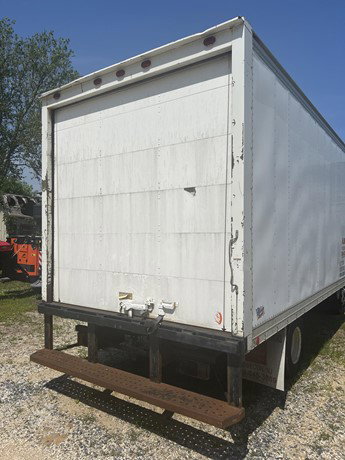 2010 Chevrolet W4500 Box Truck for sale — view 4