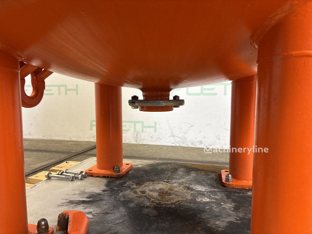 2018 DE Dietrich 750 L Glass LI Tank and Container for sale — view 5