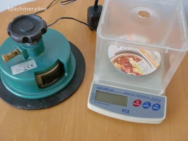 Digital paper weight per unit area scale PCE with reference cutt Laboratory Equipment for sale — view 3