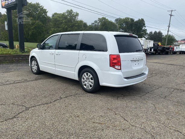 2016 Dodge Grand Caravan Van - Passenger for sale — view 3