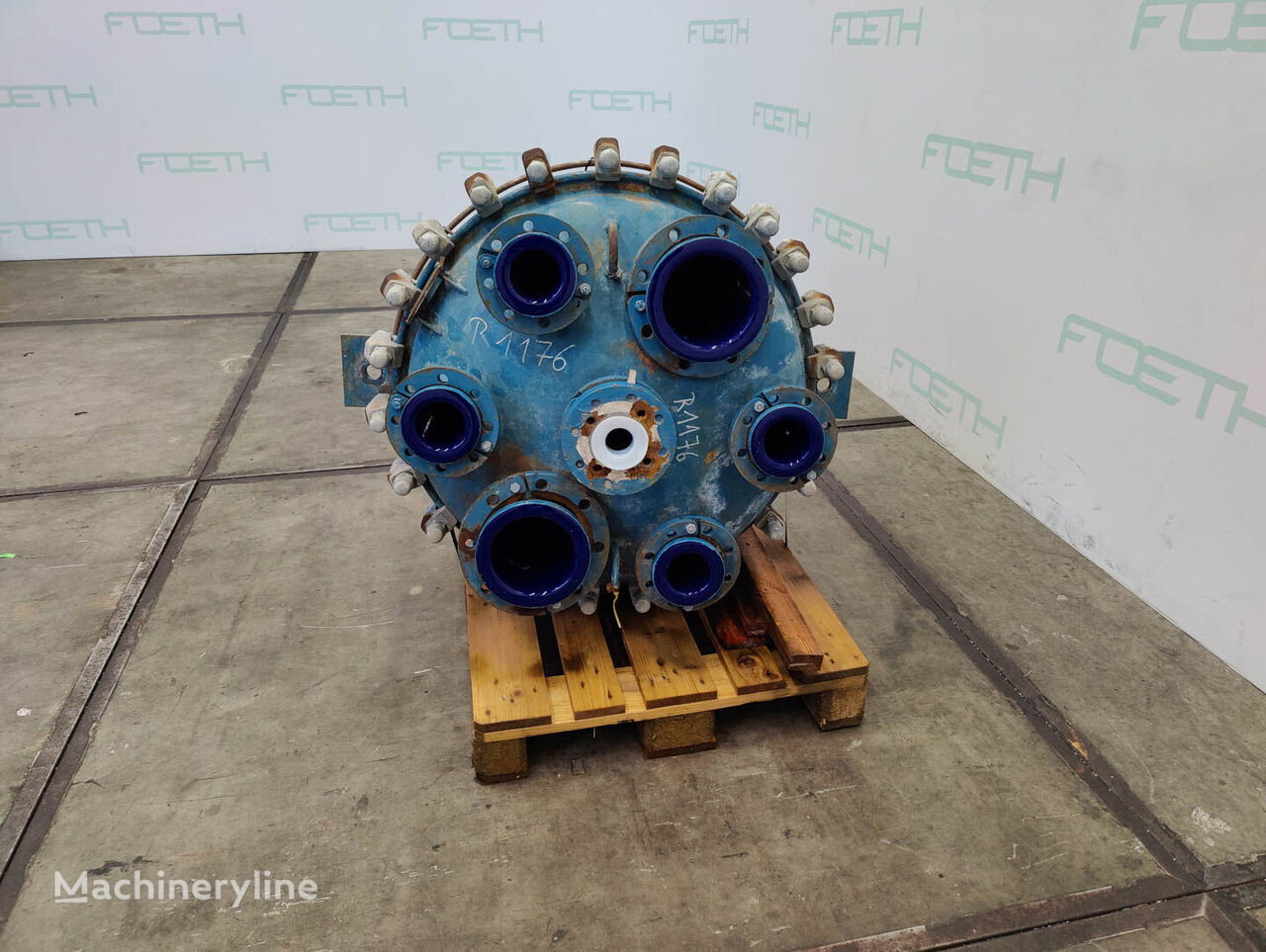 1985 Estrella Tank and Container for sale — view 2