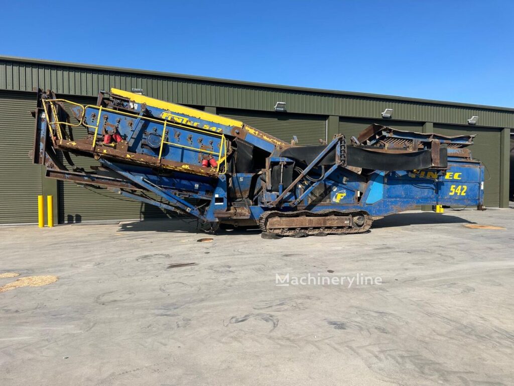 Fintec 542 Quarry - Screener for sale
