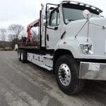 2016 Freightliner 108SD Flatbed Truck for sale — view 2