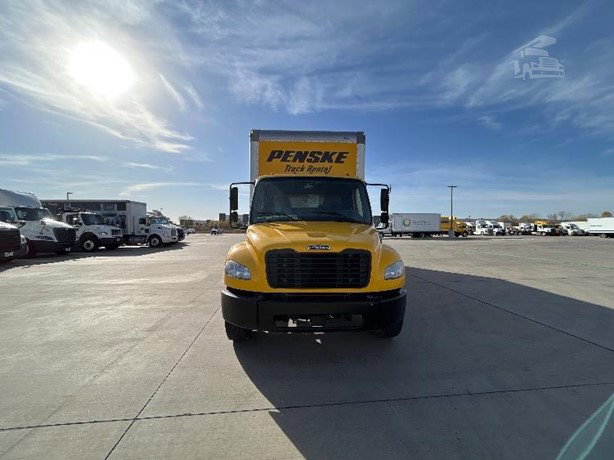 2022 Freightliner Business Class Box Truck for sale — view 2