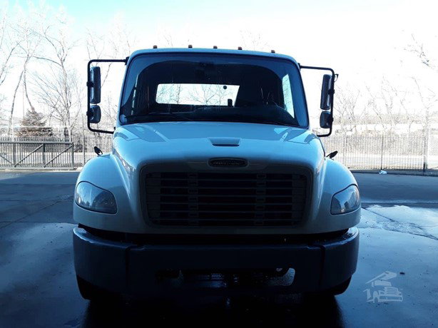 2020 Freightliner Business Class Cab Chassis Truck for sale — view 2
