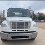 2019 Freightliner Business Class Cab Chassis Truck for sale — view 2