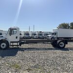 2015 Freightliner Business Class Cab Chassis Truck for sale — view 2