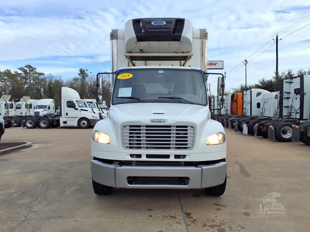 2019 Freightliner Business Class Refrigerated Truck for sale — view 2