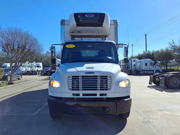 2019 Freightliner Business Class Refrigerated Truck for sale — view 2