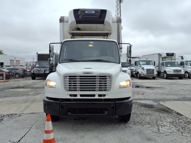 2019 Freightliner Business Class Refrigerated Truck for sale — view 2