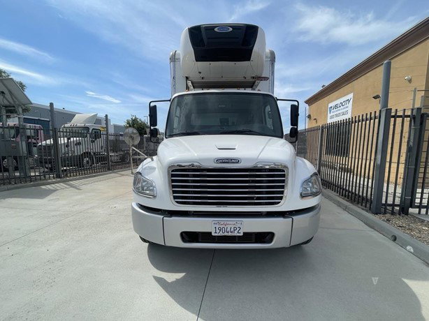 2019 Freightliner Business Class Refrigerated Truck for sale — view 2