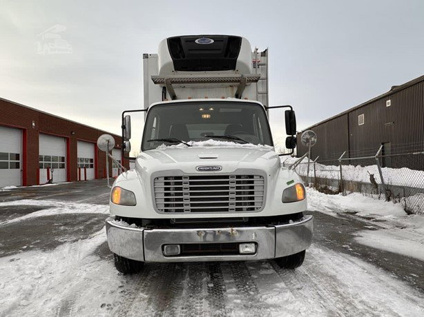 2018 Freightliner Business Class Refrigerated Truck for sale — view 2