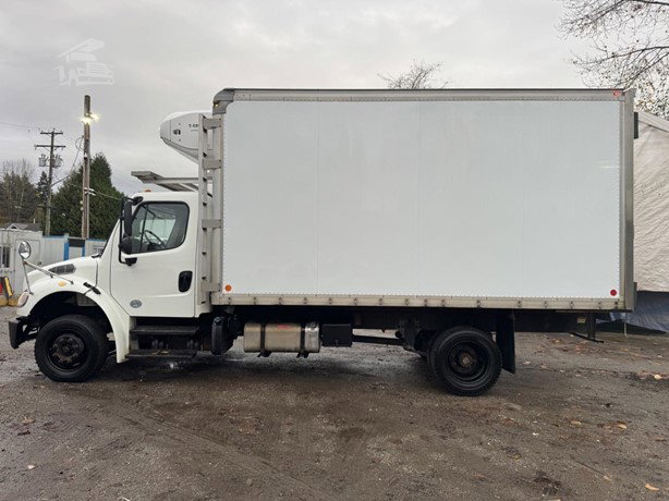 2018 Freightliner Business Class Refrigerated Truck for sale — view 2