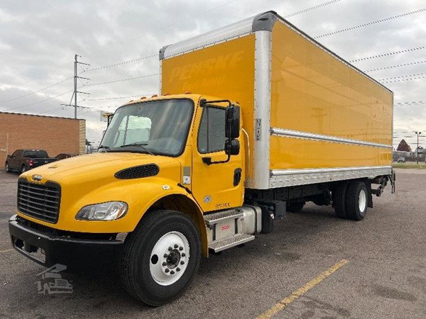 2022 Freightliner Business Class Box Truck for sale — view 3