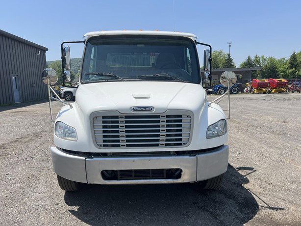 2017 Freightliner Business Class Hook Lift Truck for sale — view 3