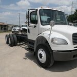 2017 Freightliner Business Class Cab Chassis Truck for sale — view 3