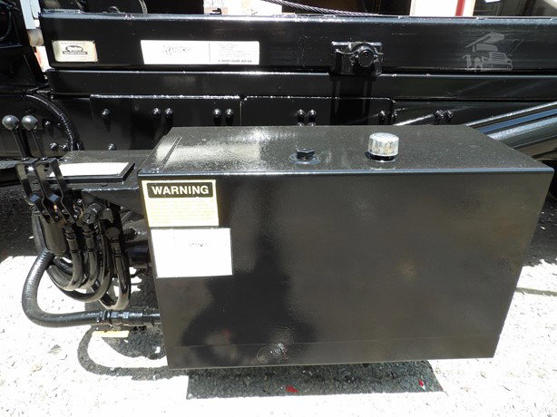 2007 Freightliner Business Class Hook Lift Truck for sale — view 3