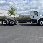 2015 Freightliner Business Class Cab Chassis Truck for sale — view 3