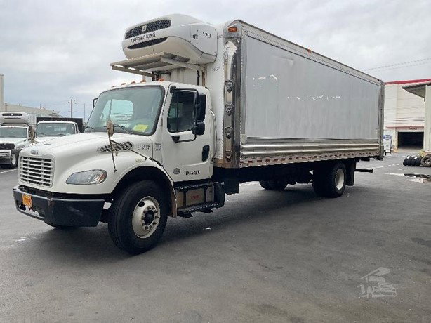 2019 Freightliner Business Class Refrigerated Truck for sale — view 3