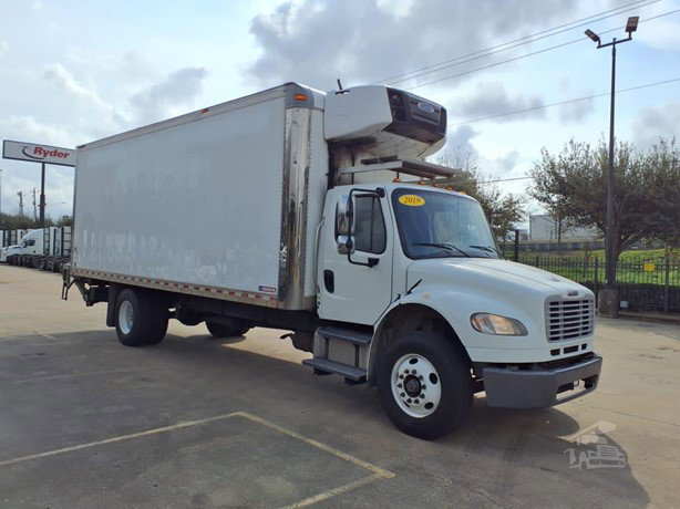 2019 Freightliner Business Class Refrigerated Truck for sale — view 3