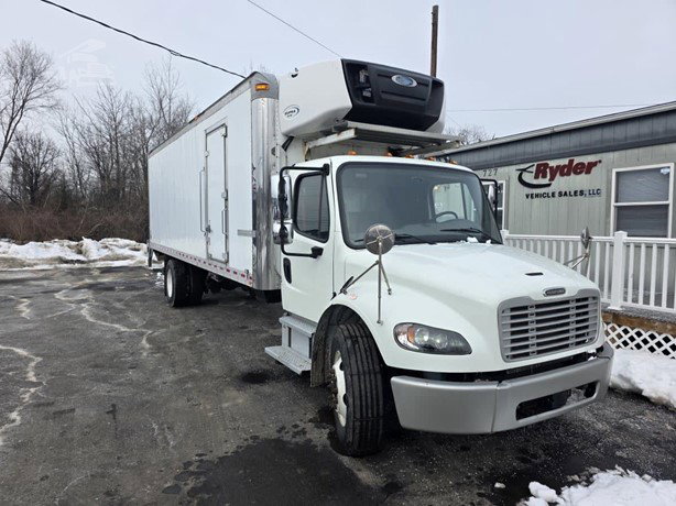 2019 Freightliner Business Class Refrigerated Truck for sale — view 3