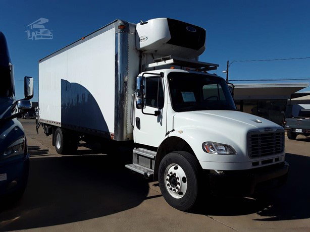 2019 Freightliner Business Class Refrigerated Truck for sale — view 3