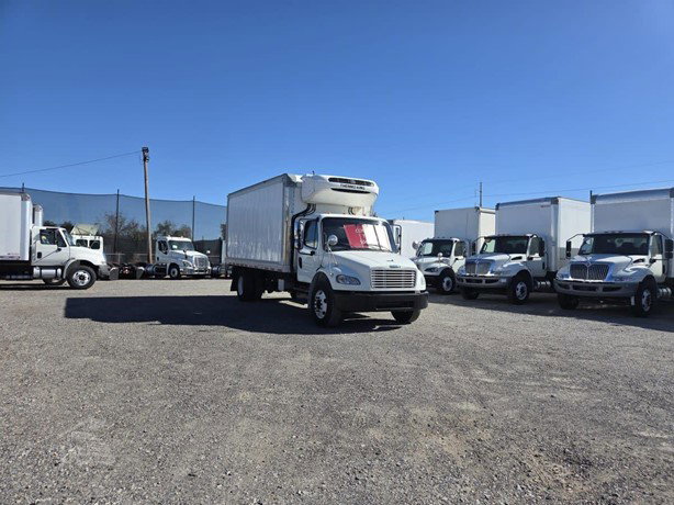 2019 Freightliner Business Class Refrigerated Truck for sale — view 3