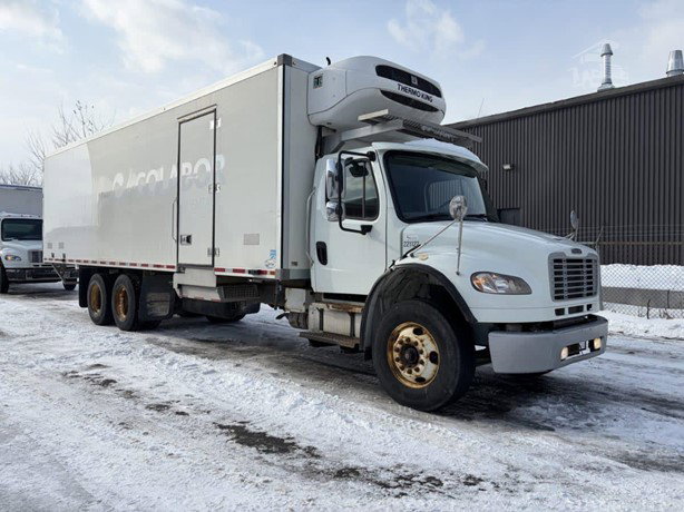 2018 Freightliner Business Class Refrigerated Truck for sale — view 3