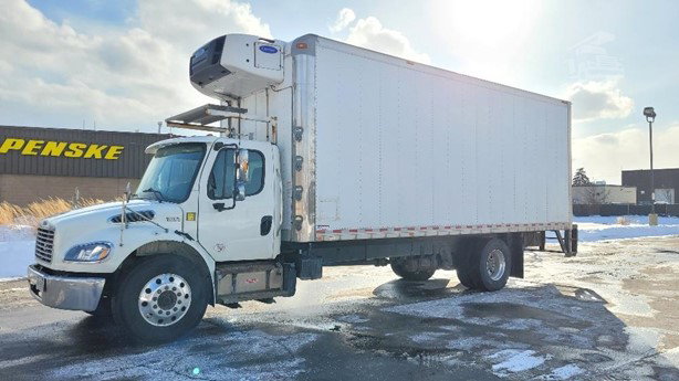2018 Freightliner Business Class Refrigerated Truck for sale — view 3
