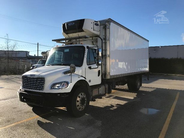 2017 Freightliner Business Class Refrigerated Truck for sale — view 3