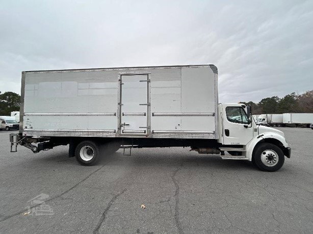 2022 Freightliner Business Class Box Truck for sale — view 4