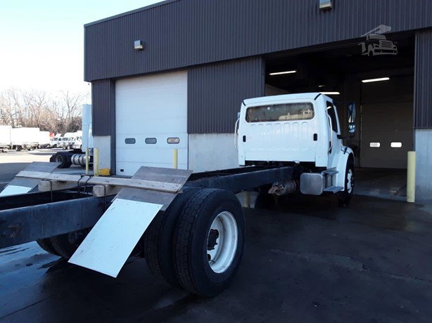 2020 Freightliner Business Class Cab Chassis Truck for sale — view 4