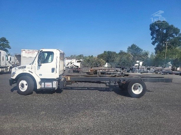 2020 Freightliner Business Class Cab Chassis Truck for sale — view 4