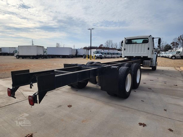 2019 Freightliner Business Class Cab Chassis Truck for sale — view 4