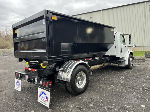2017 Freightliner Business Class Hook Lift Truck for sale — view 4