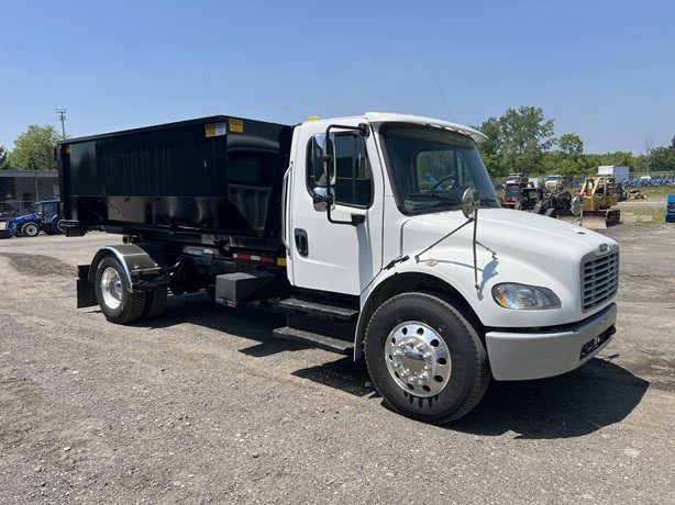 2017 Freightliner Business Class Hook Lift Truck for sale — view 4