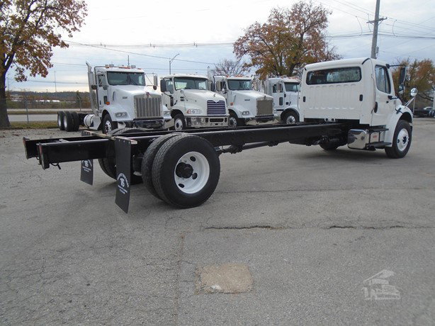 2019 Freightliner Business Class Cab Chassis Truck for sale — view 4