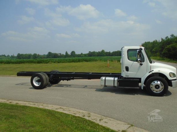 2019 Freightliner Business Class Cab Chassis Truck for sale — view 4