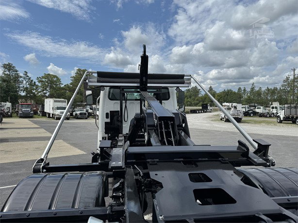 2016 Freightliner Business Class Hook Lift Truck for sale — view 4