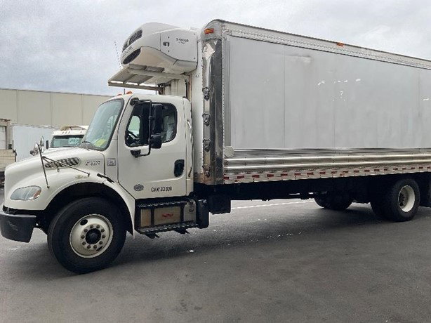 2019 Freightliner Business Class Refrigerated Truck for sale — view 4
