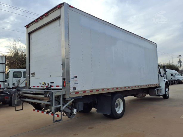 2019 Freightliner Business Class Refrigerated Truck for sale — view 4
