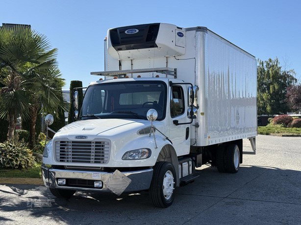 2017 Freightliner Business Class Refrigerated Truck for sale — view 4