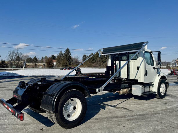 2018 Freightliner Business Class Hook Lift Truck for sale — view 5