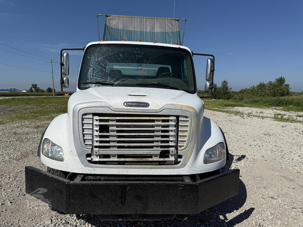 2010 Freightliner Business Class Hook Lift Truck for sale — view 5