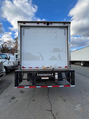 2019 Freightliner Business Class Refrigerated Truck for sale — view 5